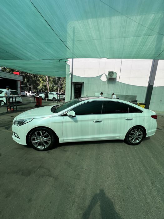 Hyundai sonata srochnaa sotiladi