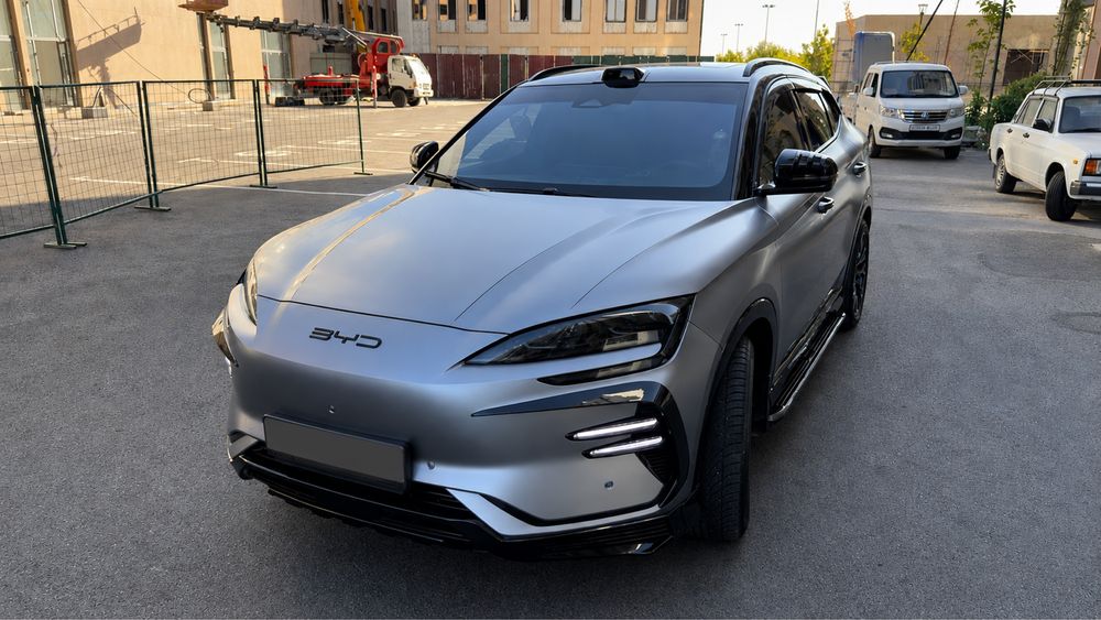 BYD Champion 605 Серый 2023 (Сатиновая бронипленка)