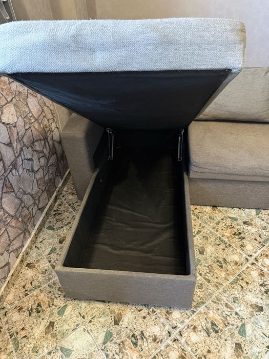 Разтегателен ъглов диван с ракла