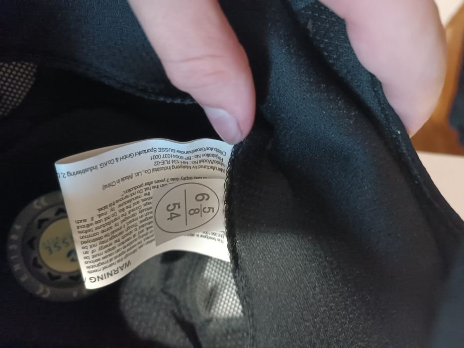 Шлем для скачковой езды