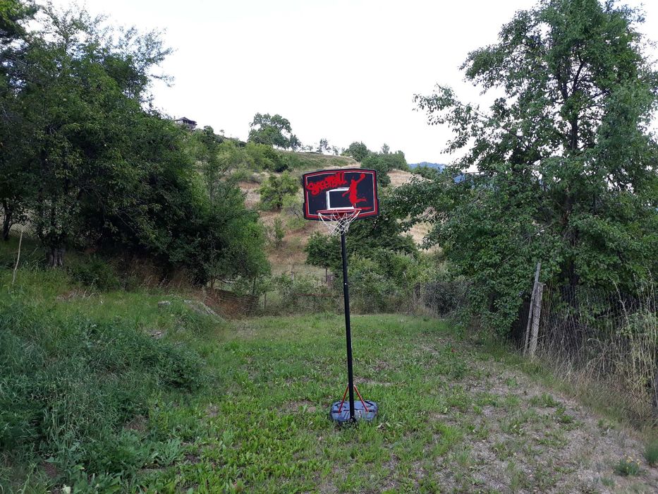 Продавам Вила на 2 етажа в село Малево до Хвойна