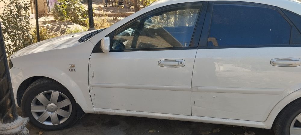 Losetti 2009sotiladi