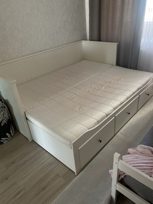 Продам кровать Икея