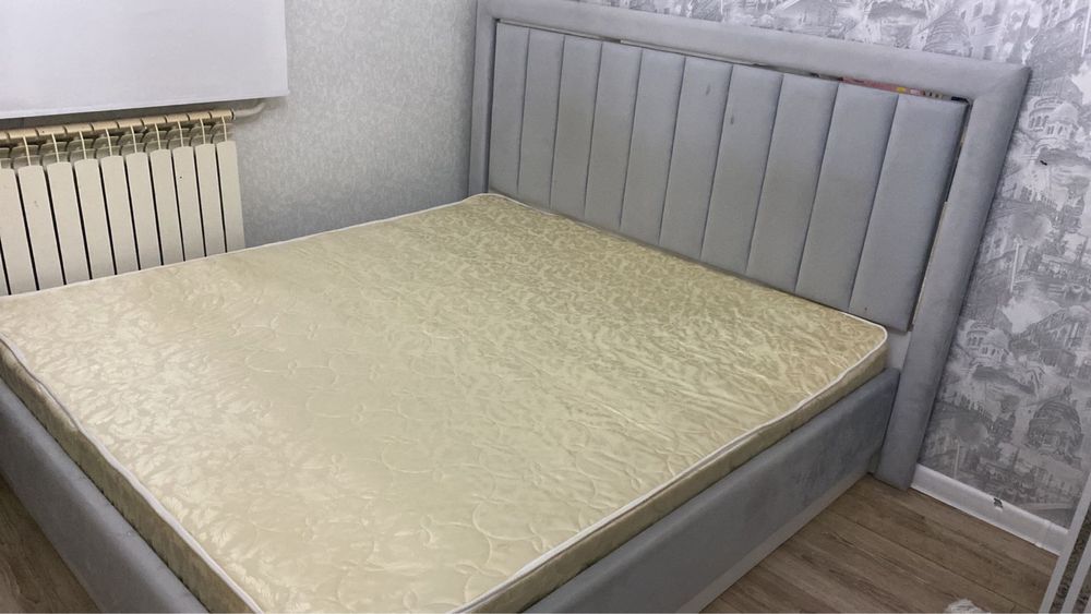 Спальный диван..