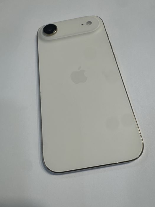 iPhone 17 Air Gold , 100% Bateria