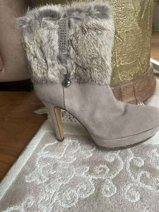 Чисто нови дамски боти Masimo Zardi