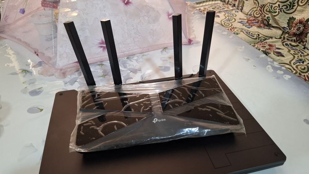 Wi-Fi роутер TP-Link Archer AX23 (AX1800) как новая