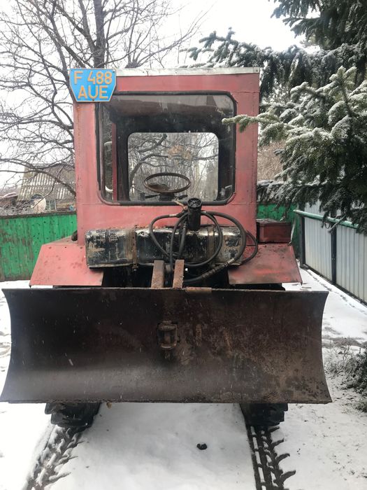 Продам трактор т25