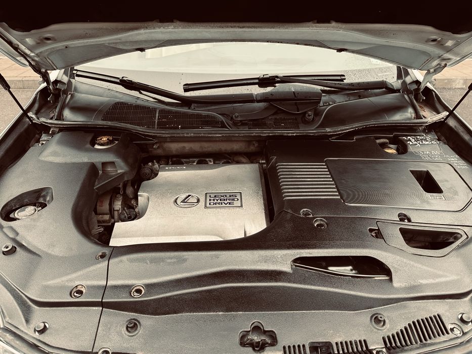 Продавам Lexus RX 450 2012