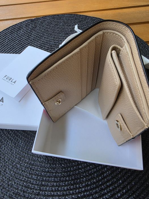 Портфейл   FURLA