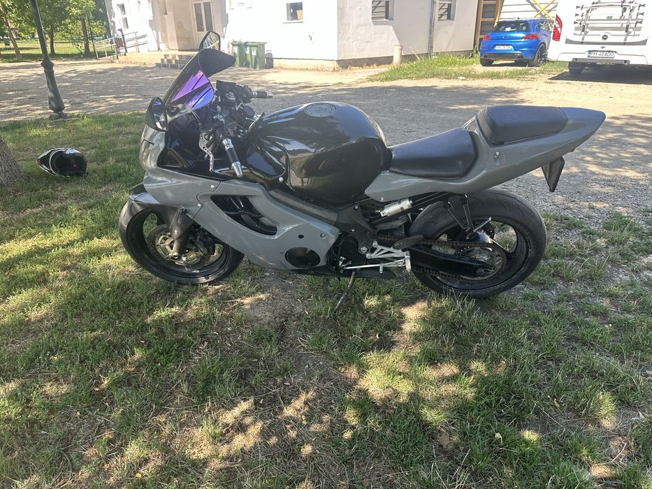 HONDA CBR 600 F4 2004