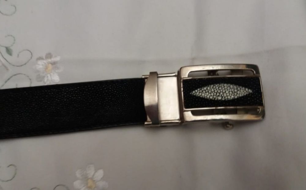 Ремень мужской из крокодиловой кожи,кожи ската.Брендовые,оригинал.VIP