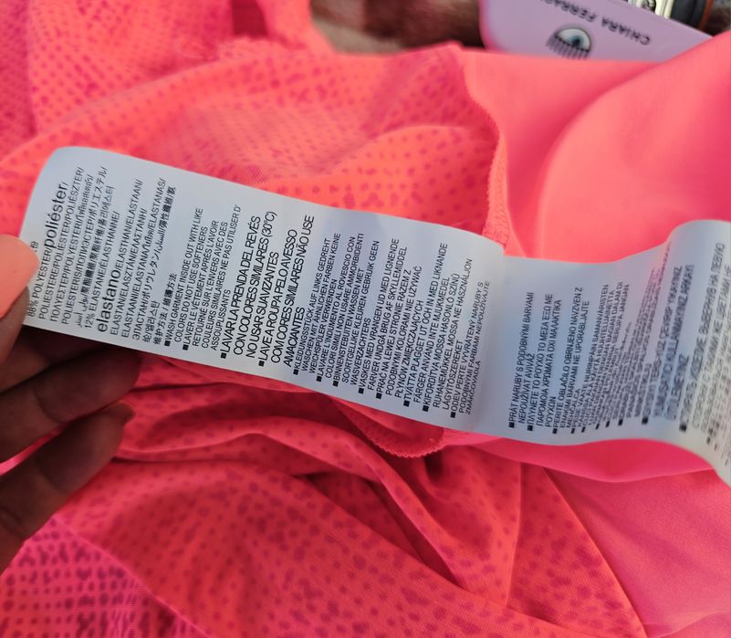 Under Armour оригинална дамска тениска Л размер