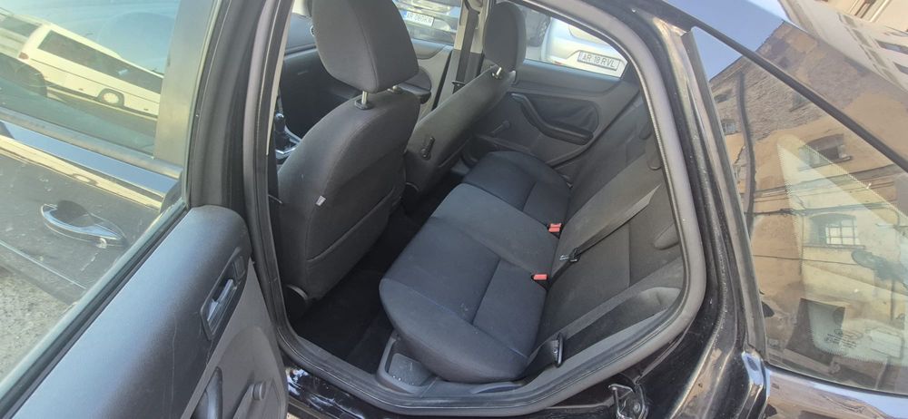 Ford Focul 1.6 benzina