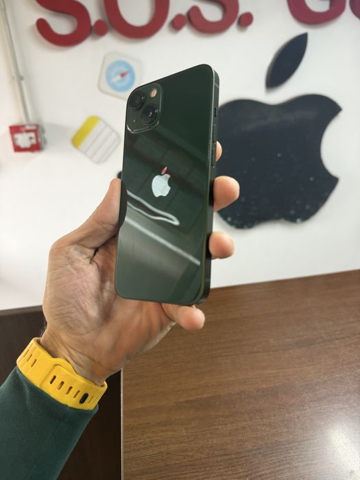 Vand Iphone 13 128Gb Green impecabil