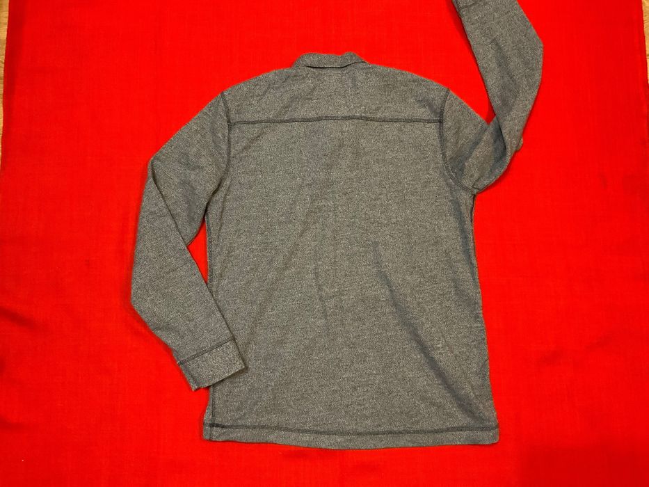 Hugo Boss-оригинална  блуза 48 м-50л