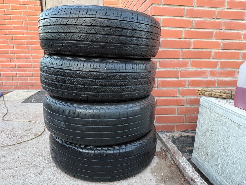 Продам шины комплект
