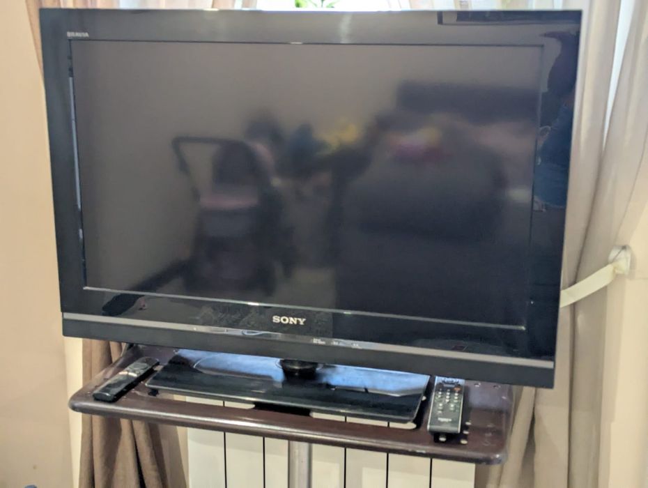 Продам телевизор Sony KLV 32