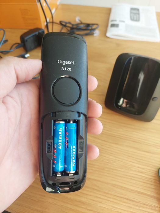 НОВ безжичен DECT телефон Gigaset A120