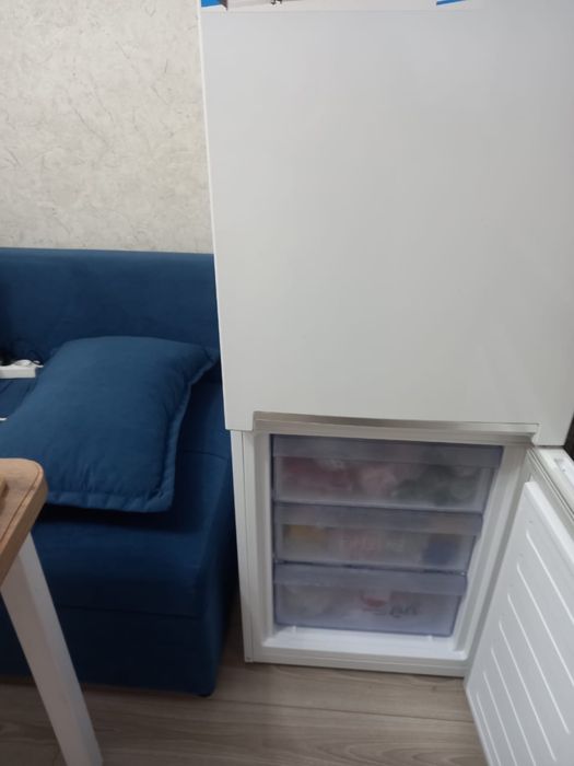 Продам холодильник в новом состоянии