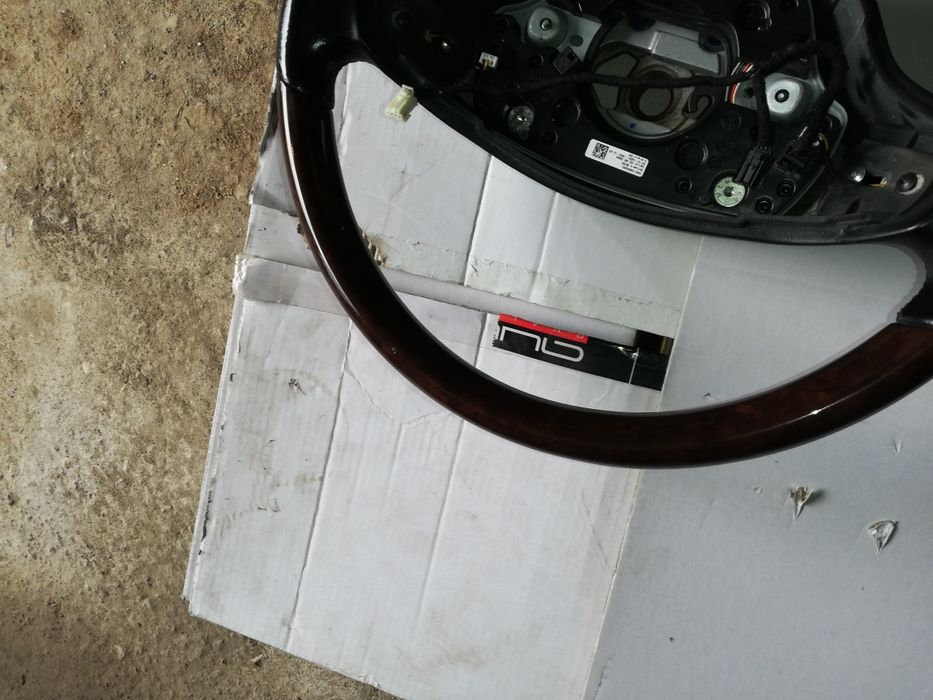 Части за мерцедес с350 mercedes w221 s350