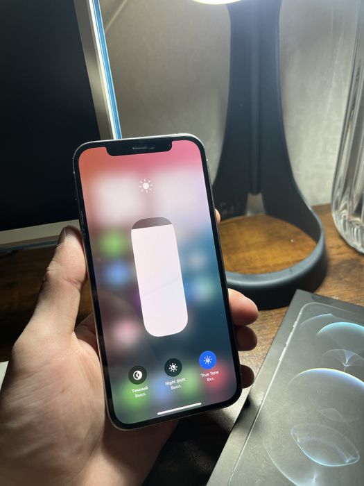 Iphone 12 pro в отличном состоянии