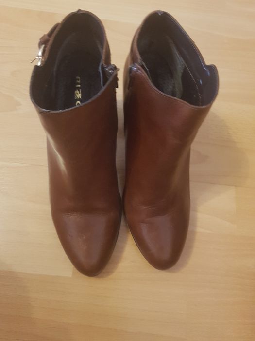 Botine maro căprioară