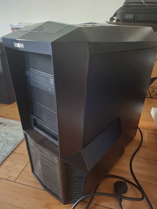 Vănzare calculator pc