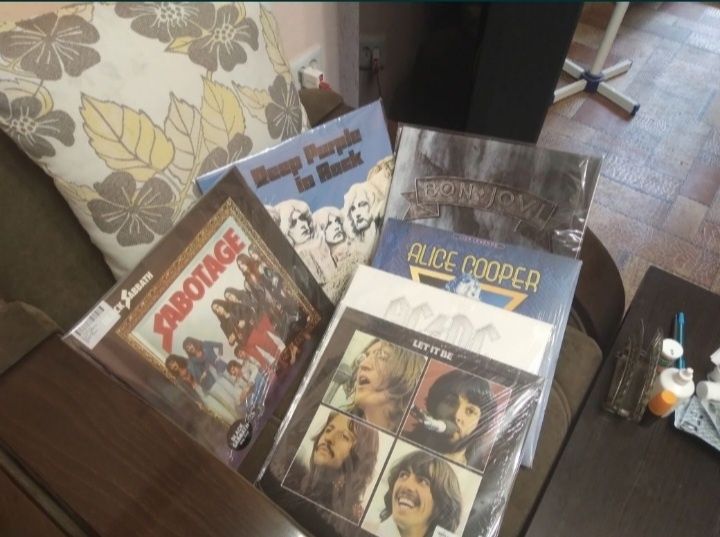 Фирменные виниловые пластинки