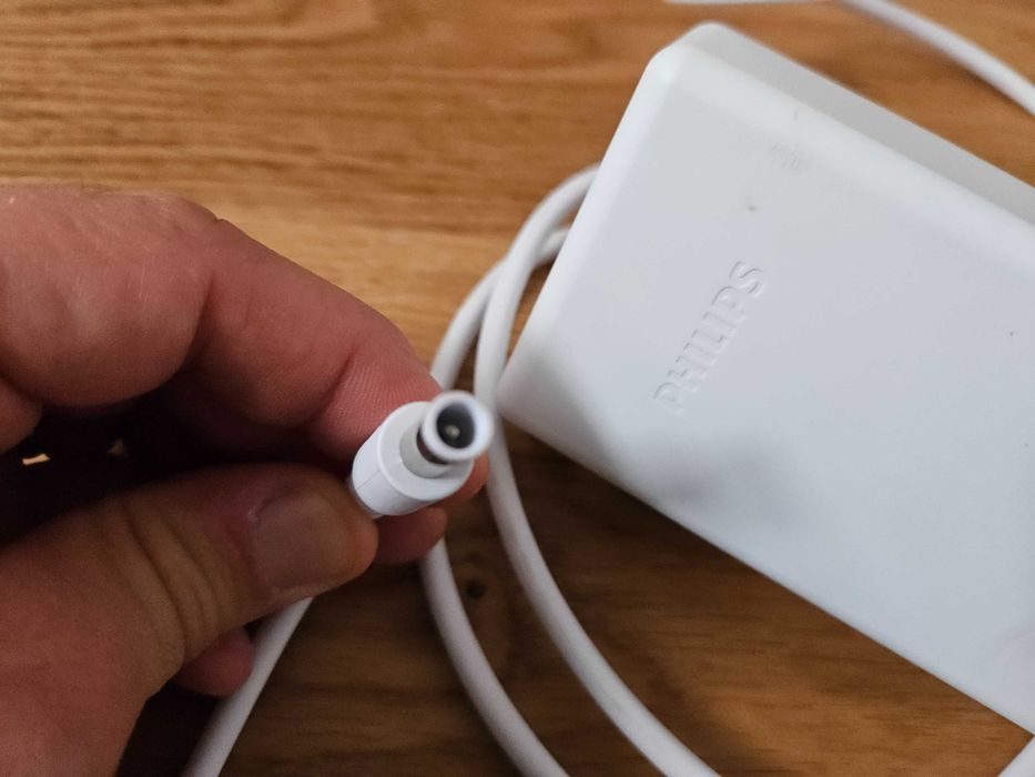 alimentator epilator PHILIPS 19V 3.33A  65W