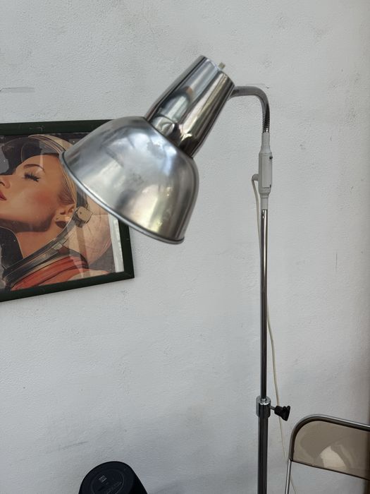 Lampa podea industriala mid-century