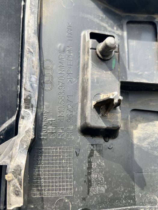 Bandou portiera dreapta spate Audi Q7 an de la 2020
