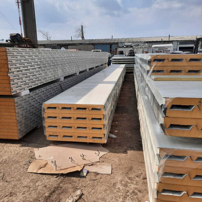 Depozit Panouri termoizolante tip Sandwich spuma poliuretanica/antifoc