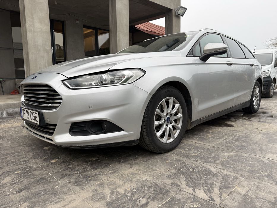 Ford mondeo mk5 2015