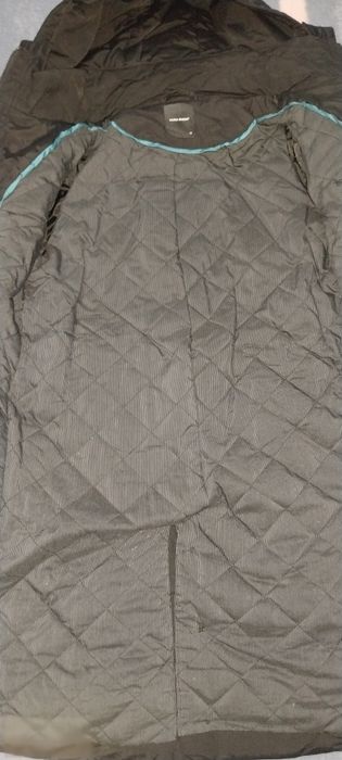 Geaca Vero Moda marimea M impermeabila