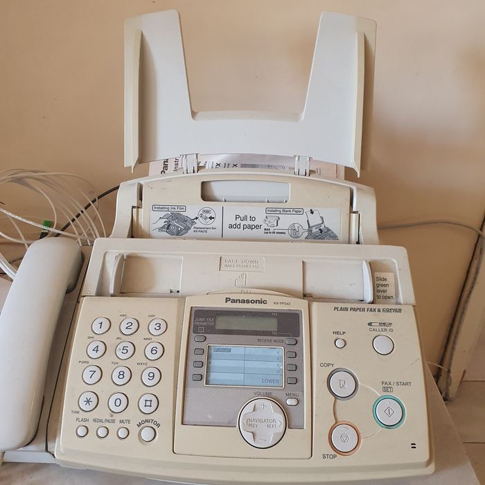 Копирна машина и факс