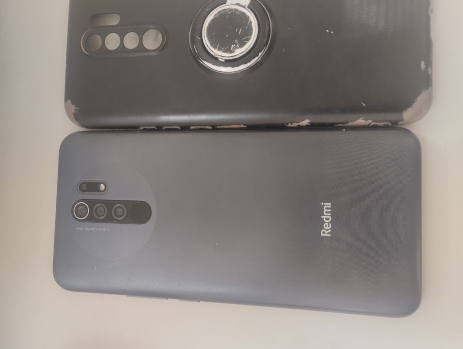 Продам смартфон Redmi 9