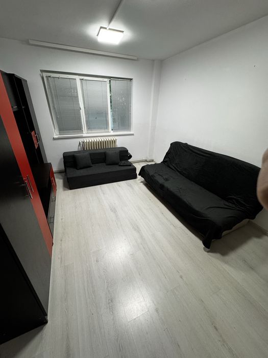 INCHIRIEZ apartament 2 camere SD in Dispecer