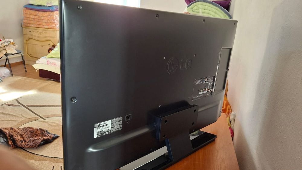 Телевизор SMART TV  LG
