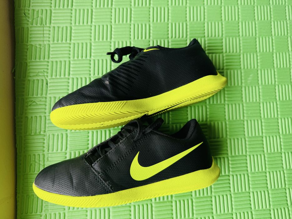 Детски наратонки nike 32