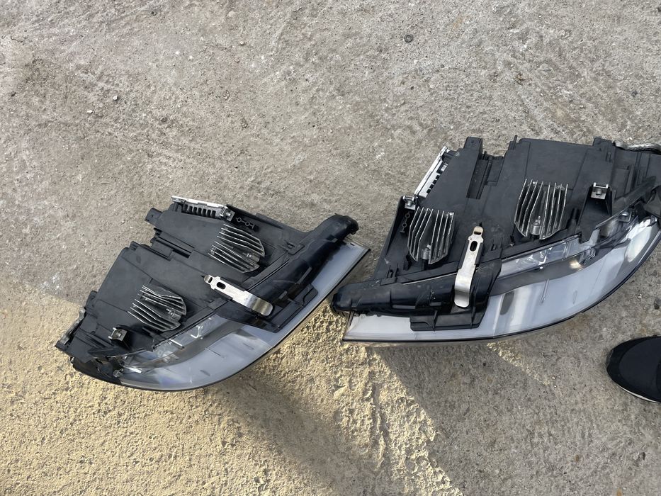 Faruri xenon adaptiv  bmw f10 f11 stanga dreapta