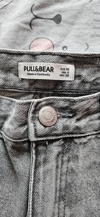 Дънки pull&bear mom fit 38 размер