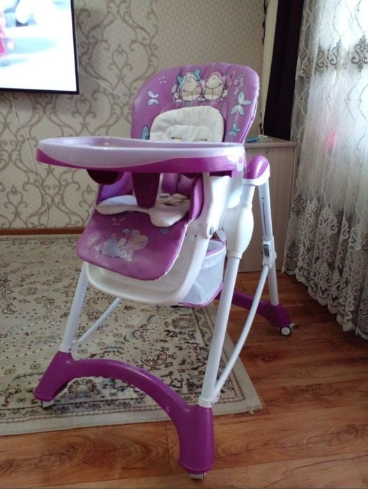 Продам столик для кормления 19000