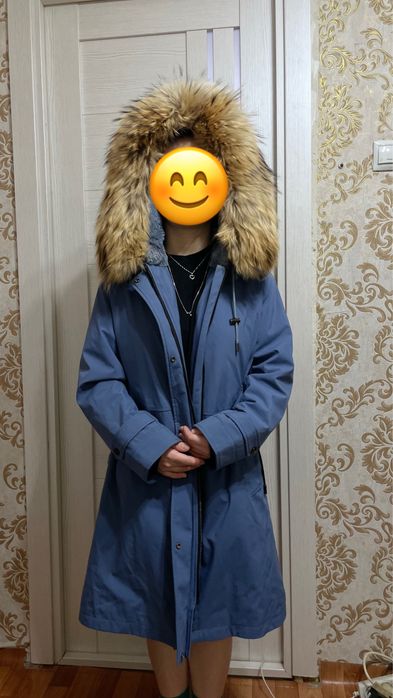 Продам парку размер м