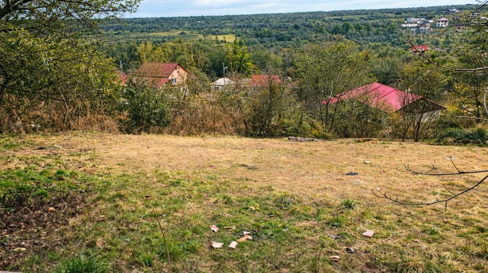 Teren de vânzare – zonă Sararie Iași, priveliște unică.