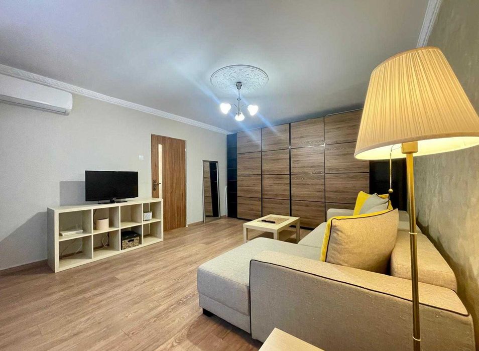 Garsonieră modernă, proaspăt renovată, mobilată și utilată / Piața Alba Iulia
