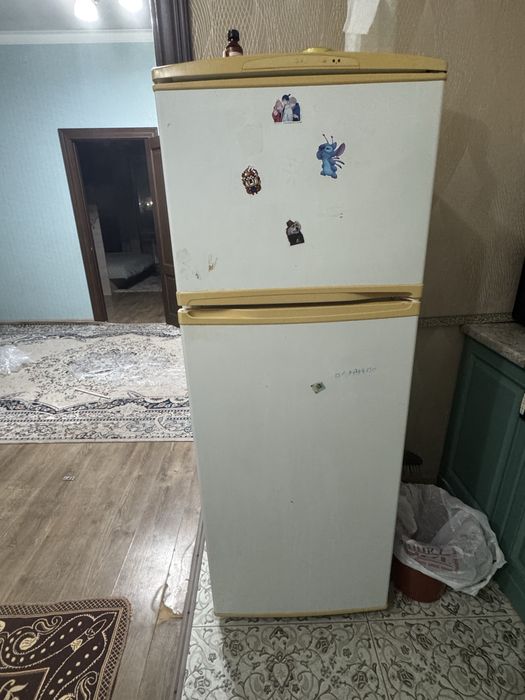 Холодильник буу рабочий