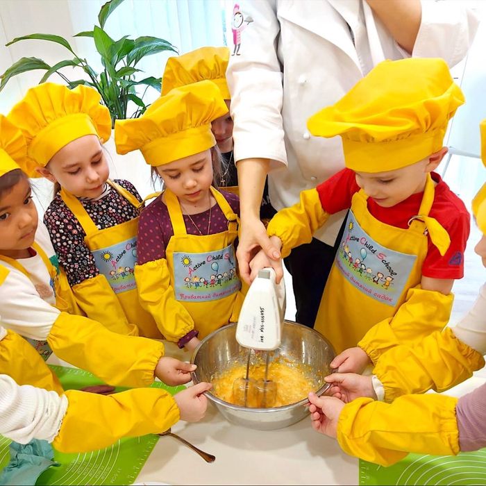 Услуги швейного цеха; пошив формы; спецодежда