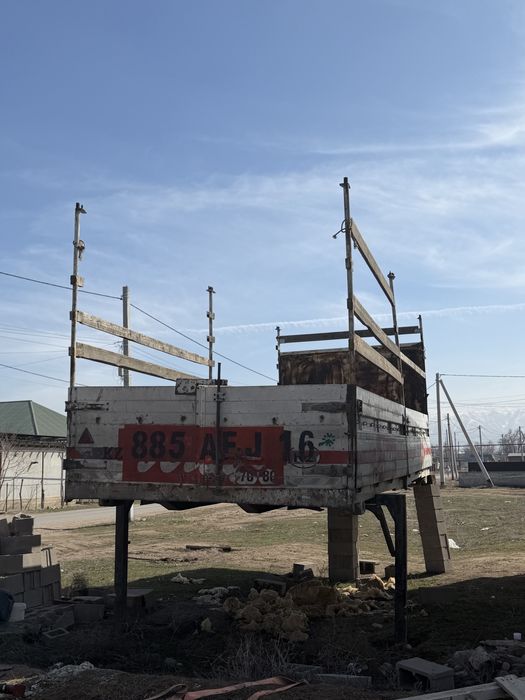 Прицеп , на 7 метров