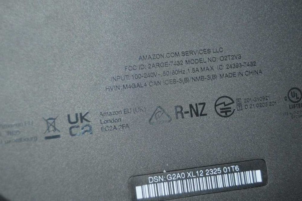 Boxa inteligenta Amazon Alexa Echo Studio model O2T2V3